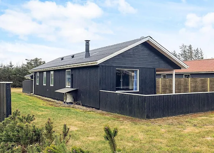 6 Person In * Løkken